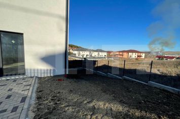 Vilă - 4 camere de vanzare CAMPENESTI - Cluj anunturi imobiliare Cluj
