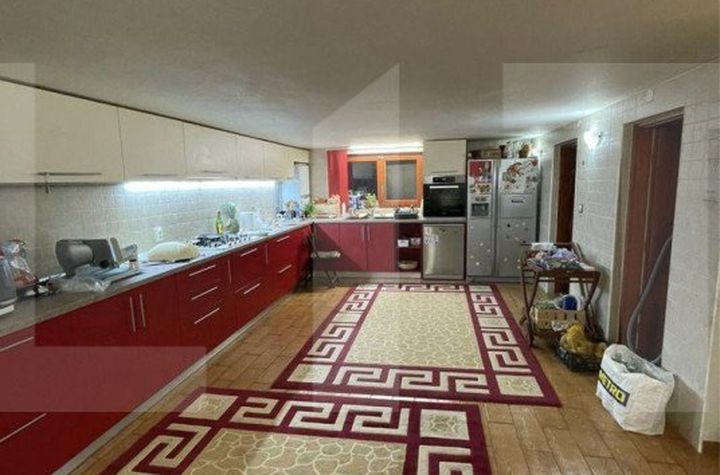 Vilă - 4 camere de vanzare DAMBU  - Mures anunturi imobiliare Mures