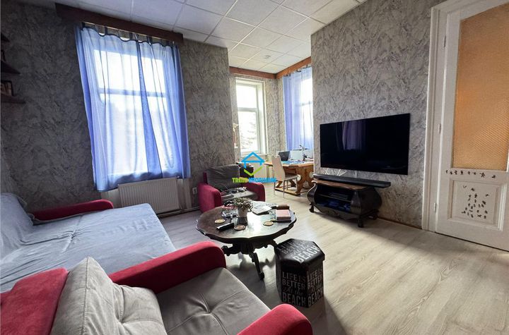 Apartament 6 camere de vanzare ANDREI MURESANU - Cluj anunturi imobiliare Cluj