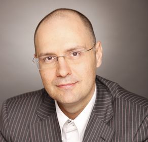 PwC: Volumul comerţului global de mărfuri se va dubla până în 2030