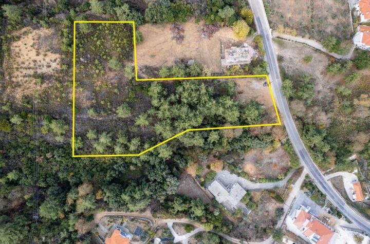 Teren construibil 6.832,38 mp în Koinira, 100 metri de plajă anunturi imobiliare Grecia