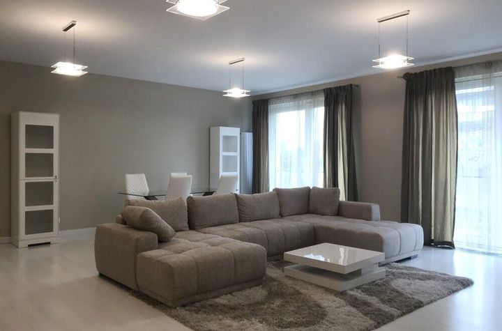 Apartament 4 camere de inchiriat AVIATORILOR - Bucuresti anunturi imobiliare Bucuresti