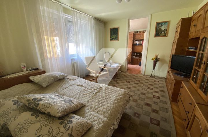 Apartament 3 camere de vanzare SIBIU - Sibiu anunturi imobiliare Sibiu