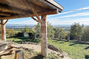 Casa de vacanta din busteni, zona superba la 27 km de Oradea anunturi imobiliare Bihor