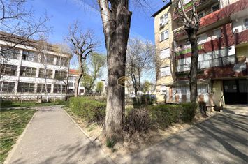 Apartament 3 camere de vanzare CARPATI 1  - Satu Mare anunturi imobiliare Satu Mare