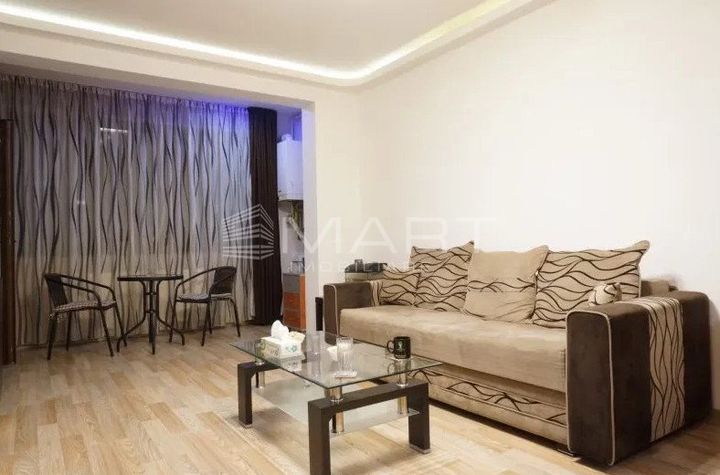 Apartament 3 camere de vanzare TRACTORU - Brasov anunturi imobiliare Brasov