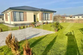 Casă - 4 camere de vanzare CORBEANCA - Bucuresti anunturi imobiliare Bucuresti