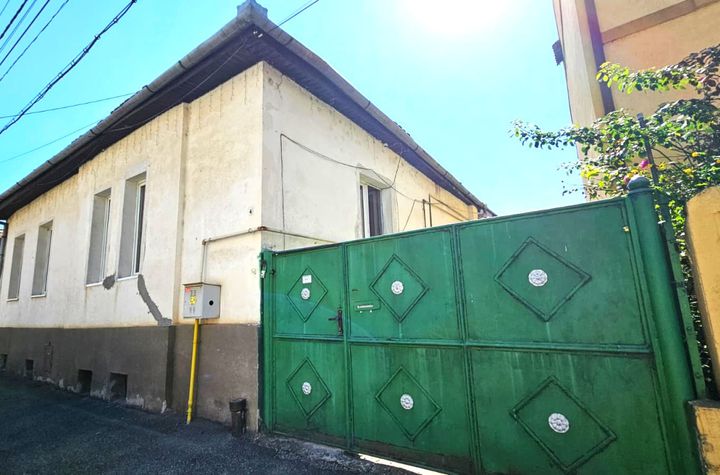 Casă - 5 camere de vanzare SIBIU - Sibiu anunturi imobiliare Sibiu