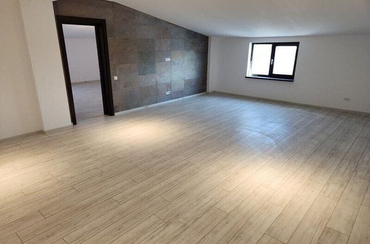 Pantelimon Gara Catelu birouri 200-400 mp anunturi imobiliare Bucuresti
