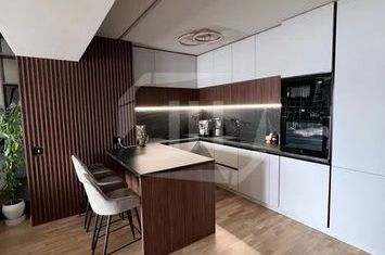 Apartament 3 camere de vanzare CLUJ-NAPOCA - Cluj anunturi imobiliare Cluj