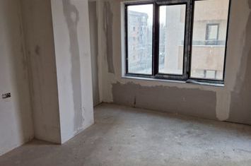 Apartament 3 camere de vanzare GEORGE ENESCU - Dolj anunturi imobiliare Dolj