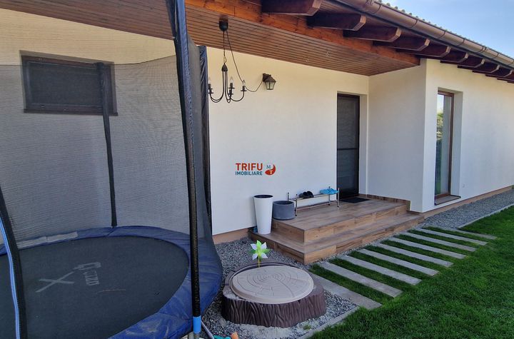 Casă - 4 camere de vanzare CETATE - Alba anunturi imobiliare Alba