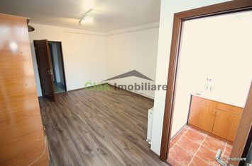 Garsoniera renovata Etj 2 Zona Libertatii !! anunturi imobiliare Olt