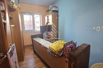 Apartament de vanzare cu 3 camere, centrala proprie, etaj 3, Lipovei anunturi imobiliare Timis