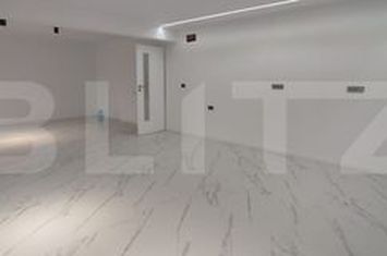 Casă - 4 camere de vanzare CIHEI - Bihor anunturi imobiliare Bihor