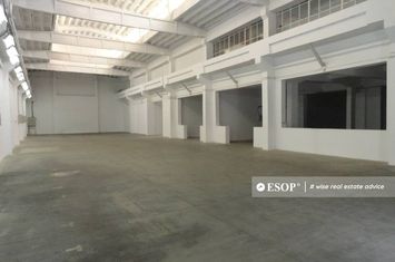 Spațiu industrial de vanzare OTOPENI - Bucuresti anunturi imobiliare Bucuresti