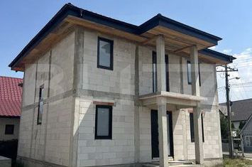 Vilă - 5 camere de vanzare RADAUTI - Suceava anunturi imobiliare Suceava