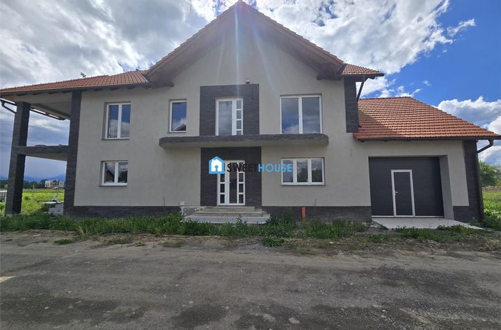 Casă - 6 camere de vanzare CENTRAL - Brasov anunturi imobiliare Brasov