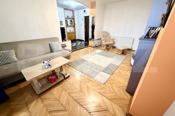 Apartament 3 camere de vanzare CUGIR - Alba anunturi imobiliare Alba