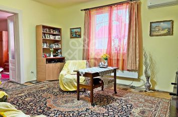 Casa individuala cu teren ultracentral in Oradea anunturi imobiliare Bihor