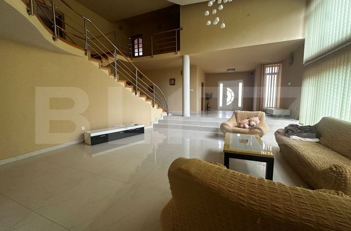 Vilă - 8 camere de vanzare CETATE - Alba anunturi imobiliare Alba