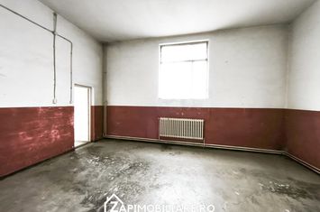 Cladire P+2  1000 mp utili 700 mp teren Semicentral anunturi imobiliare Mures