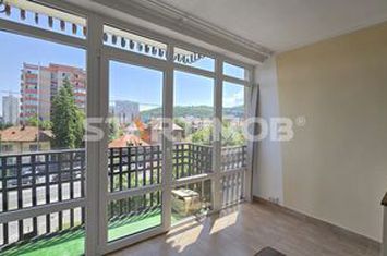 Apartament 3 camere semimobilat Onix anunturi imobiliare Brasov