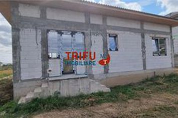 Casă - 4 camere de vanzare CENTRAL - Alba anunturi imobiliare Alba