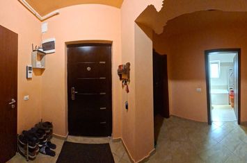 Apartament 3 camere de vanzare ARADULUI  - Timis anunturi imobiliare Timis