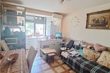 Apartament 3 camere de vanzare CENTRAL - Timis anunturi imobiliare Timis
