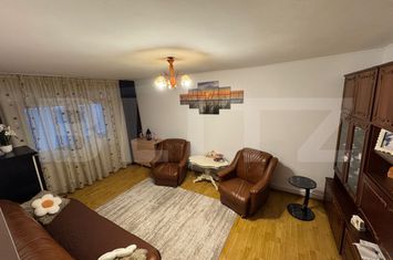 Apartament 4 camere de vanzare SUCEAVA - Suceava anunturi imobiliare Suceava