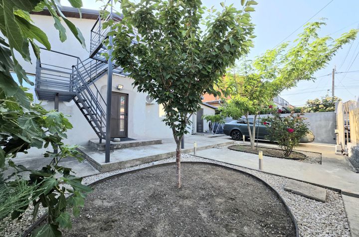 Casă - 3 camere de vanzare NAVODARI - Constanta anunturi imobiliare Constanta
