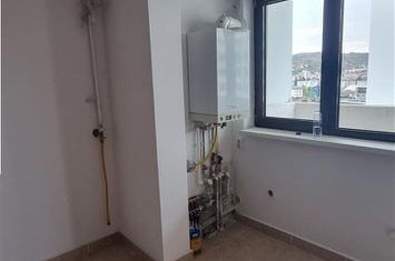 Apartament 3 camere de vanzare LIBERTATII - Valcea anunturi imobiliare Valcea
