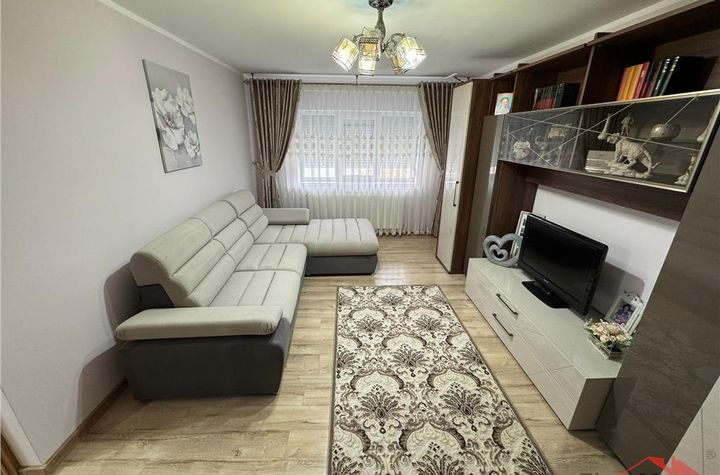 Apartament 2 camere de vanzare CENTRAL - Vrancea anunturi imobiliare Vrancea