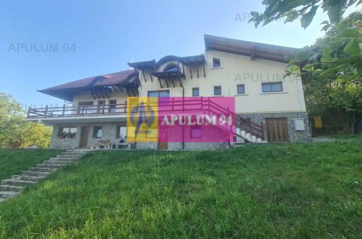 Vila de vânzare  în Breaza - Zona Breaza de Sus anunturi imobiliare Prahova