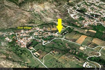 Teren construibil colț 1604 mp în Ekali anunturi imobiliare Grecia