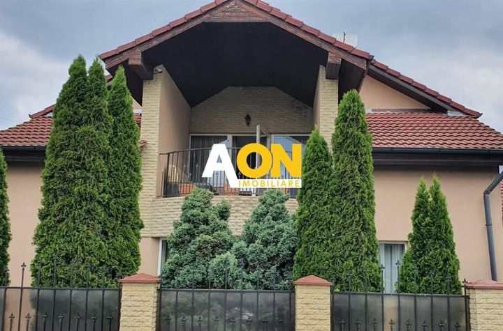 De vanzare casa 4 camere 350 mp teren zona Alba Micesti anunturi imobiliare Alba