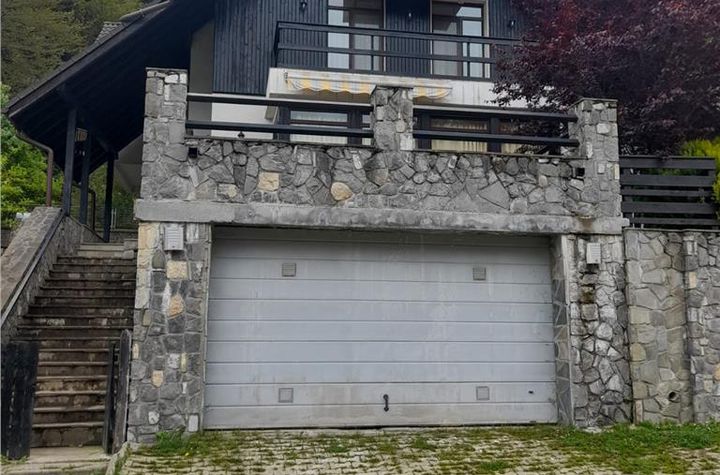Casă - 5 camere de vanzare BUSTENI - Prahova anunturi imobiliare Prahova