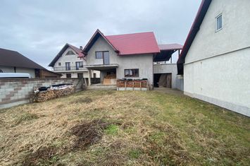 Vilă - 4 camere de vanzare RADAUTI - Suceava anunturi imobiliare Suceava
