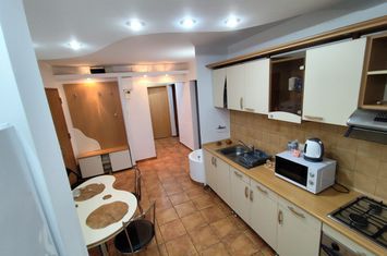 Apartament 3 camere de vanzare GIROCULUI - Timis anunturi imobiliare Timis