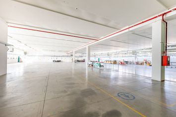 Hală producție în localitatea Sântana Comision 0% la cumparare anunturi imobiliare Arad