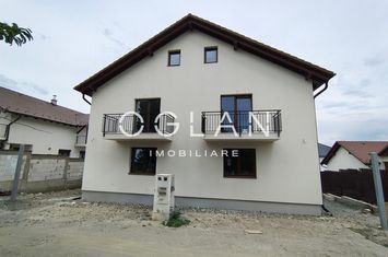 Casă - 4 camere de vanzare CISNADIE - Sibiu anunturi imobiliare Sibiu