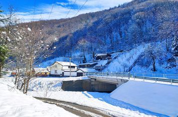 Teren intravilan în Tilișca, utilități la poartă, zonă montană superba anunturi imobiliare Sibiu