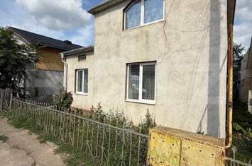 Vilă - 5 camere de vanzare SUCEAVA - Suceava anunturi imobiliare Suceava