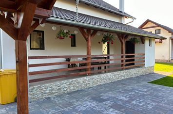 Casa de vacanță 4 camere la cheie,500mp teren,Câmpul Cetății anunturi imobiliare Mures