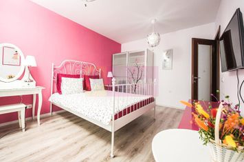 Apartament de vanzare la Sinaia anunturi imobiliare Prahova