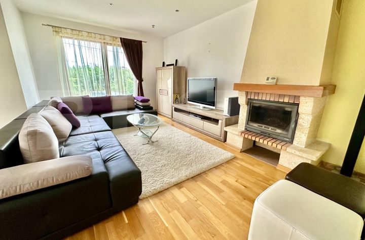 Vilă - 4 camere de vanzare ALBA IULIA - Alba anunturi imobiliare Alba