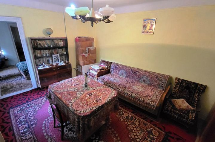 Casă - 3 camere de vanzare TRANSILVANIEI - Prahova anunturi imobiliare Prahova