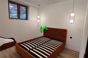 Apartament 3 camere de vanzare CENTRAL - Sibiu anunturi imobiliare Sibiu