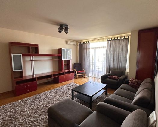 Apartament 4 camere Iancu Nicolae, 132 mp